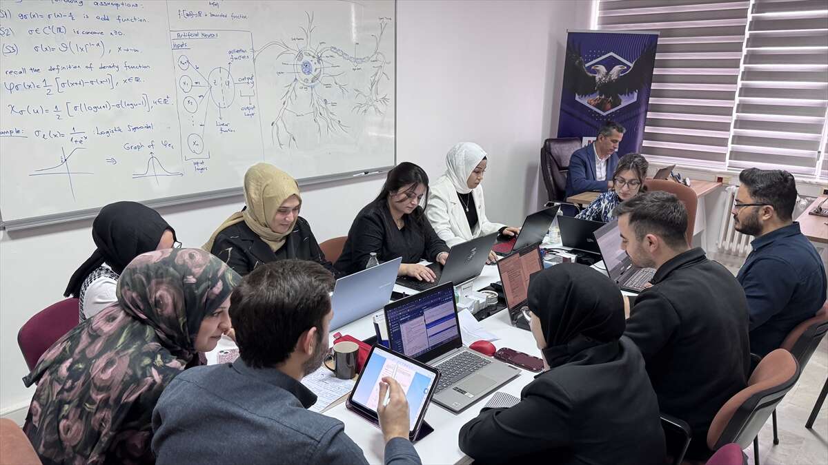 konyada-universite-ogrencileri-gelistirdi-afetlerde-kesilen-iletisime-cozum-olacak
