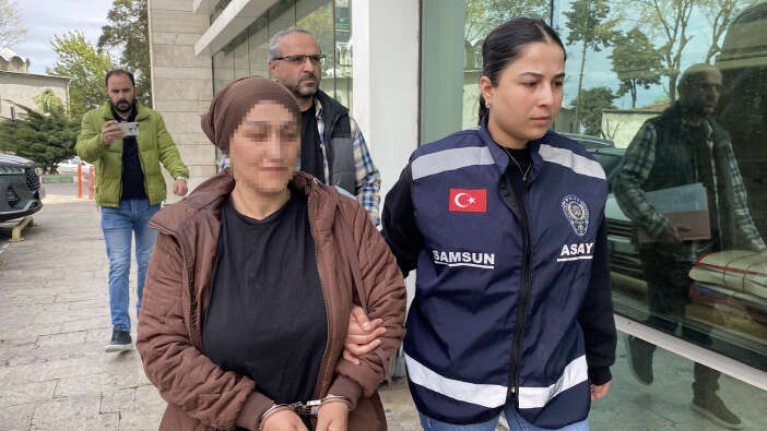 teyze-yegeninin-750-bin-tllik-ziynet-esyasini-calip-araba-aldi