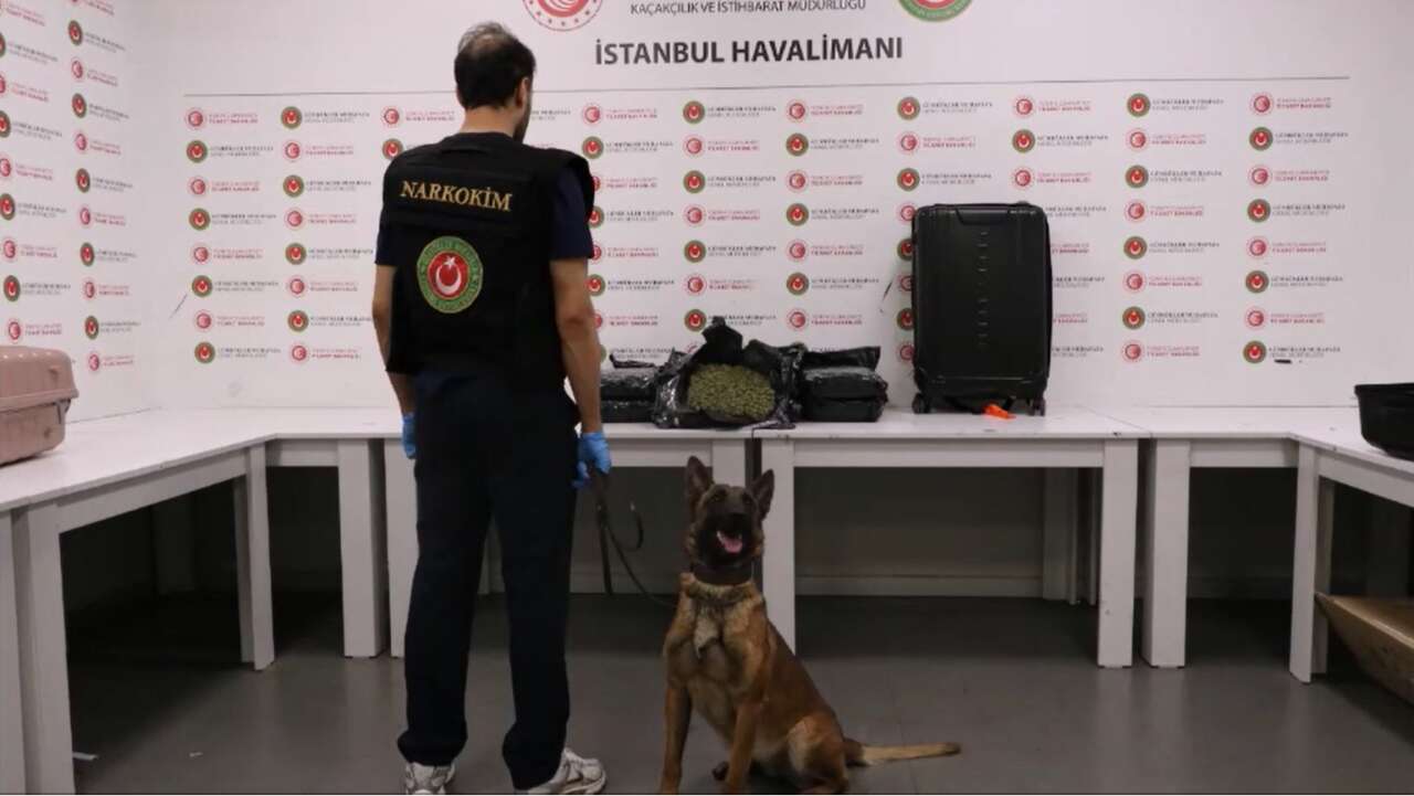 havalimaninda-milyonluk-operasyon-2-ingiliz-yolcu-yakalandi