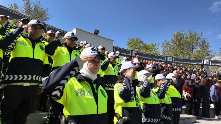 konyada-trafik-haftasi-cesitli-etkinliklerle-kutlandi