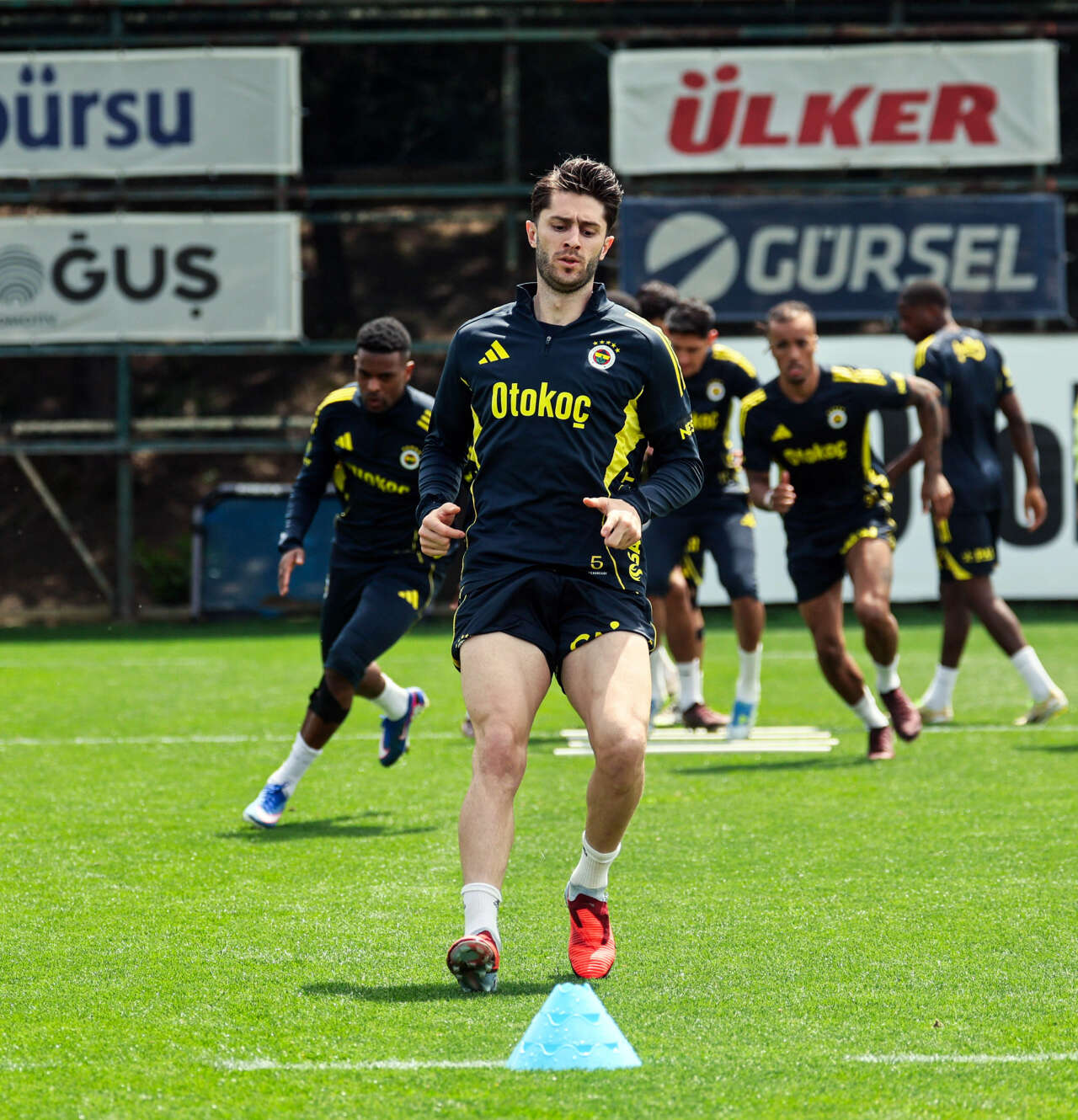 fenerbahce-konyaspor-mesaisini-tamamladi-konyaya-geliyorlar
