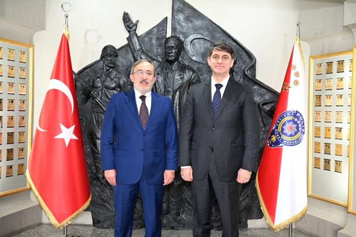 yeni-emniyet-muduru-necmettin-koctan-konya-medyasina-is-birligi-vurgusu