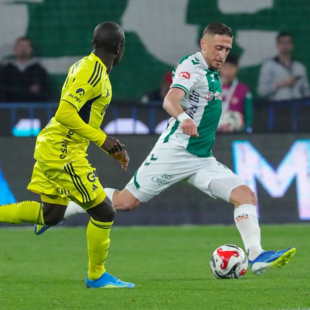 konyaspor-evindeki-son-macta-fenerbahceye-maglup-oldu