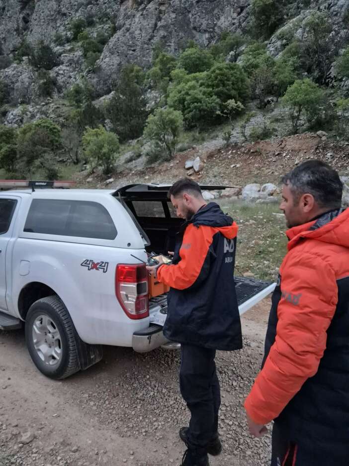 konyada-kayip-arayisi-suruyor-4-gundur-haber-yok-her-tasin-alti-araniyor