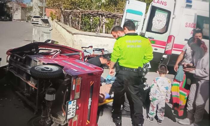 konyada-otomobil-ile-elektrikli-motosiklet-carpisti-1i-agir-2-yarali