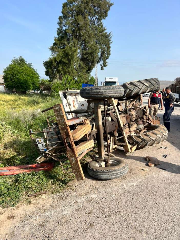 traktor-ile-tir-carpisti-mehmet-resat-yakar-oldu