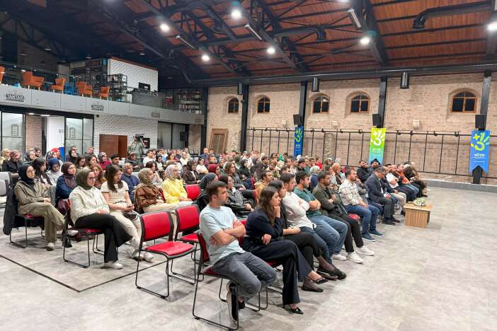 konyada-down-sendromlu-bireylerin-gelecegi-masaya-yatirildi