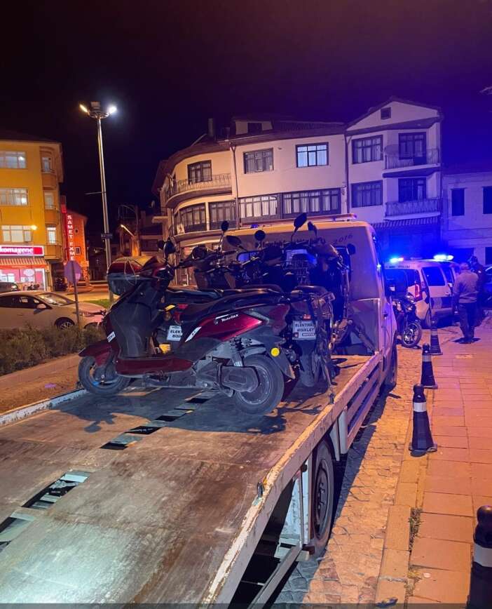 konyada-ekipler-motosiklet-avina-cikti