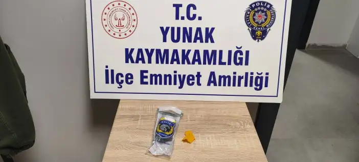 konyada-supheli-araclarda-uyusturucu-alarmi