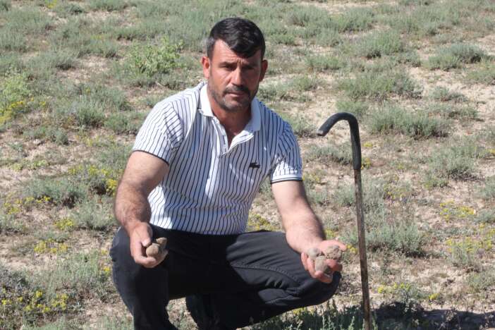 konyada-topraktan-servet-cikiyor-ev-ve-araba-aldi-gunluk-60-bin-lira-kazaniyor