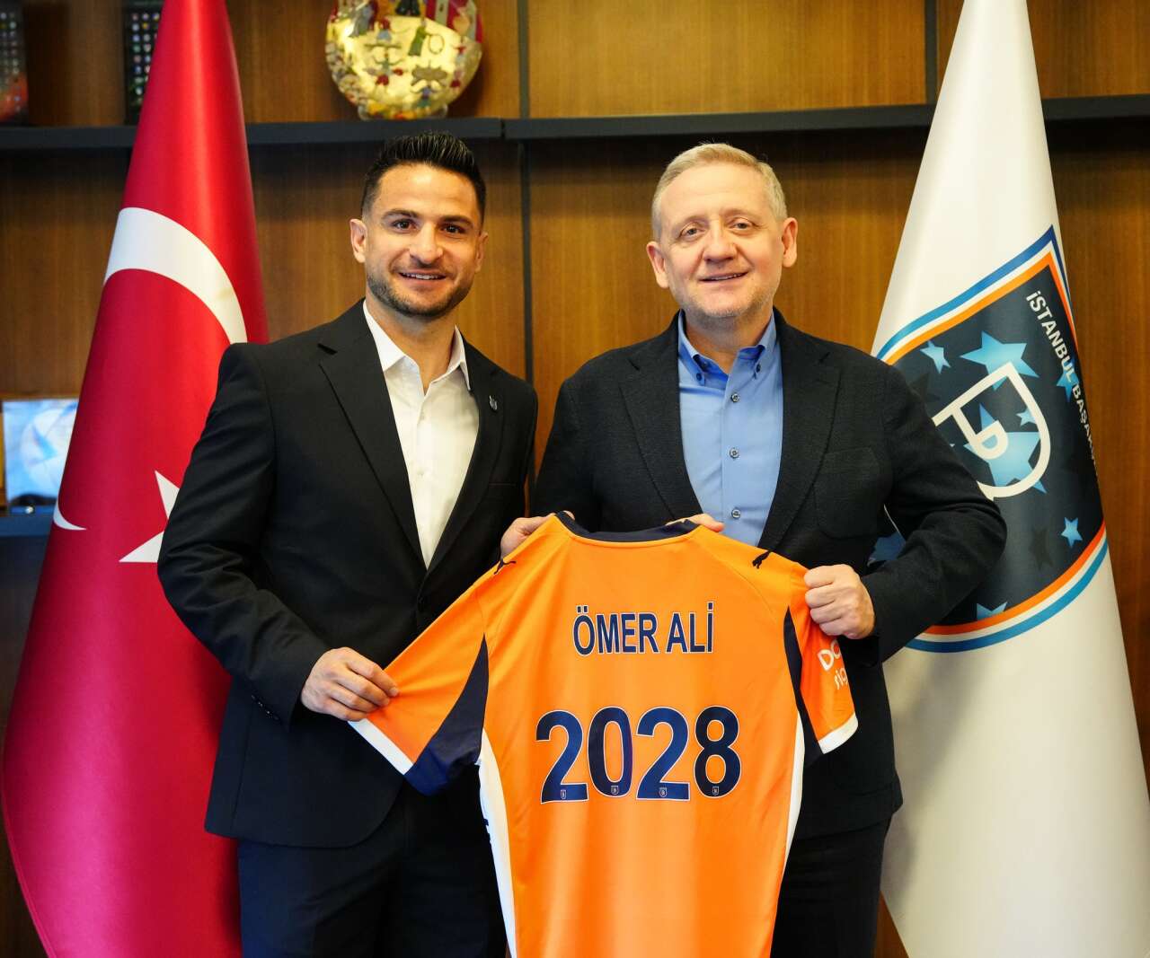 basaksehir-omer-ali-sahiner-kararini-resmen-duyurdu