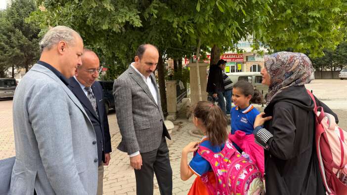 baskan-altay-ve-baskan-kavus-konya-esnafiyla-bulustu