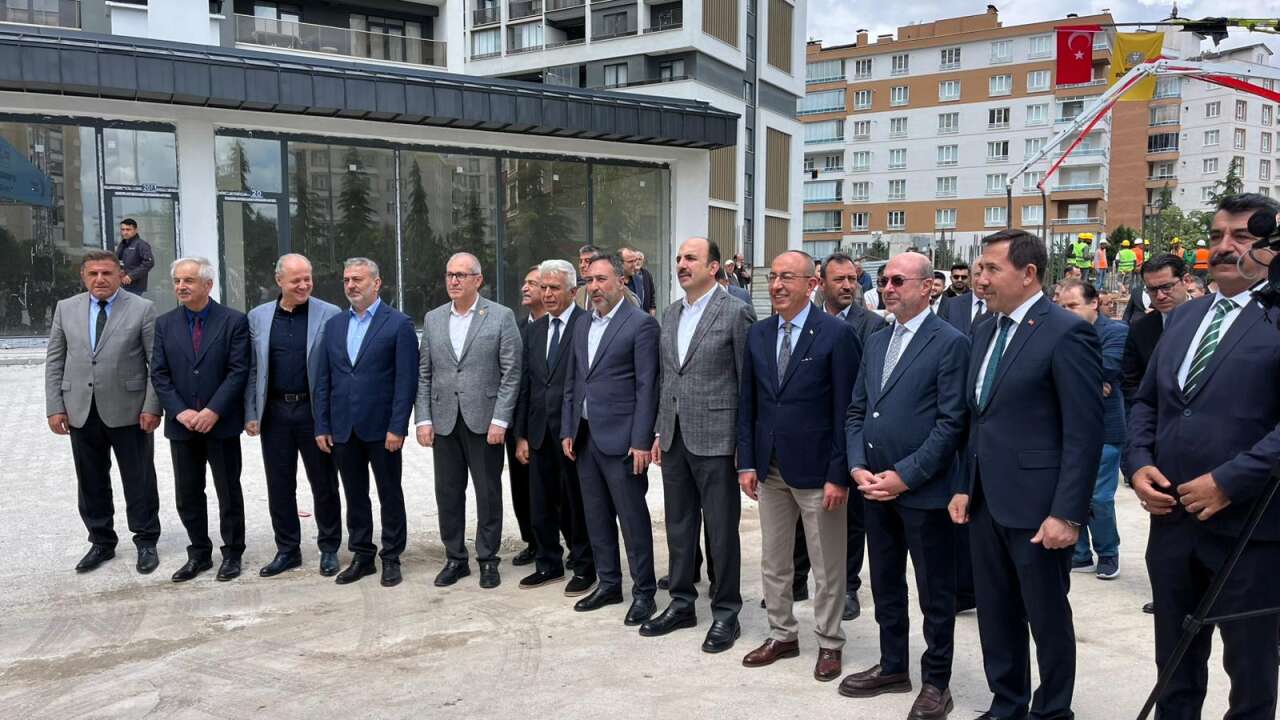 konyada-genclige-dev-yatirim-24