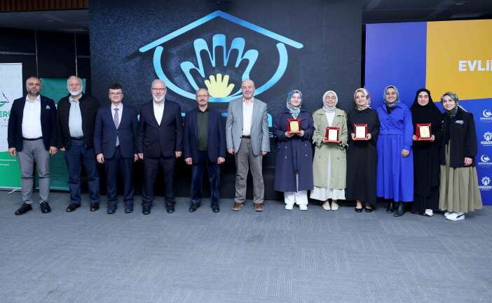 konyadaki-aile-akademisinde-buyuk-odul-sahibini-buldu