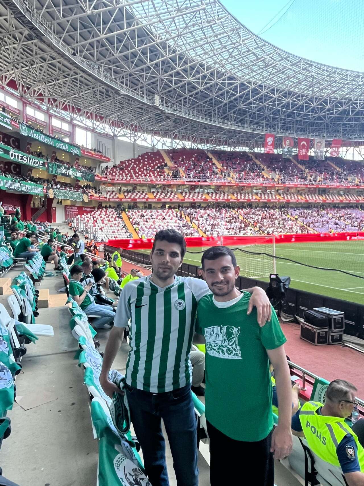 konyaspor-aski-icin-900-kilometre-yol-gittiler