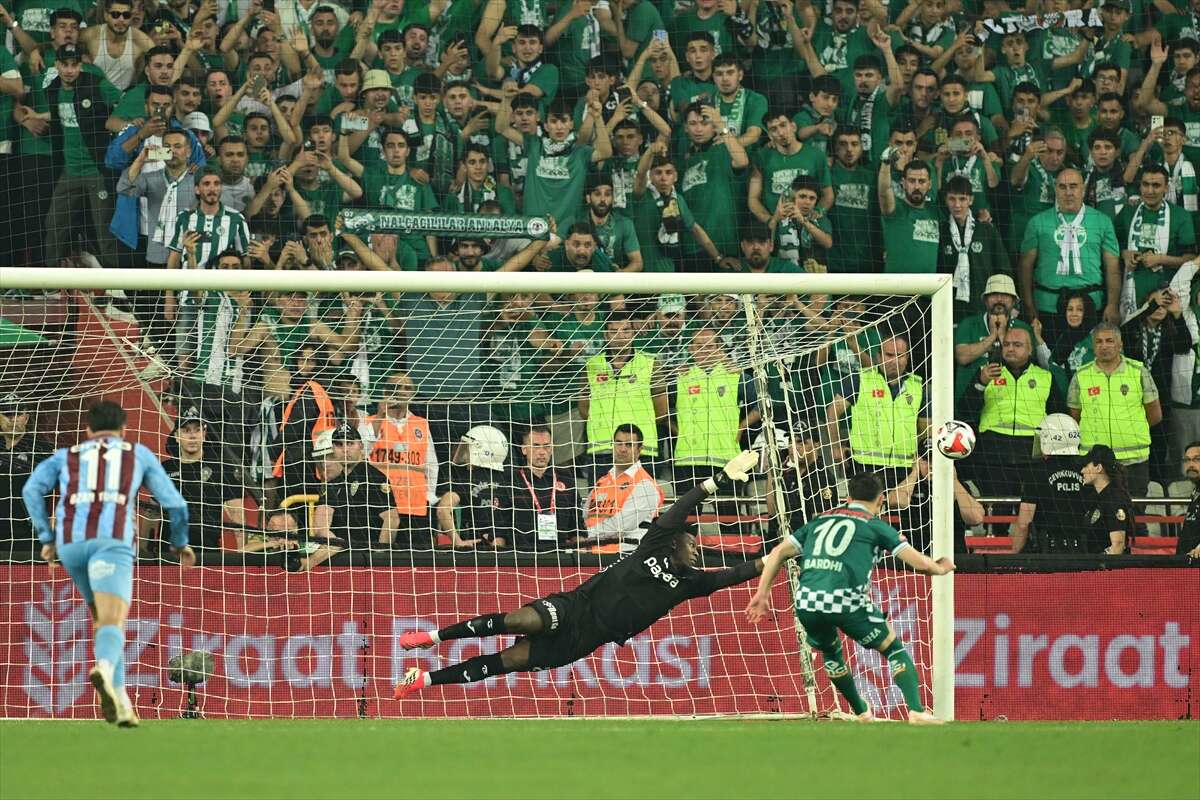 kupa-finalinde-penalti-kaciran-konyasporlu-bardhiden-aciklama-geldi