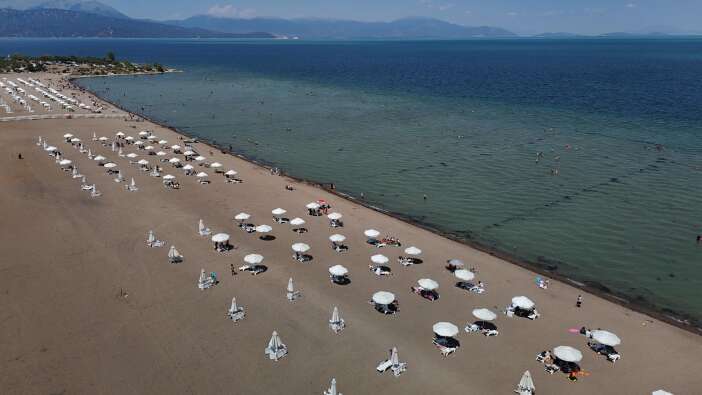 konya-karaburunda-yaz-sezonu-ucretsiz-aciliyor-beysehirde-plaj-keyfi-zamani
