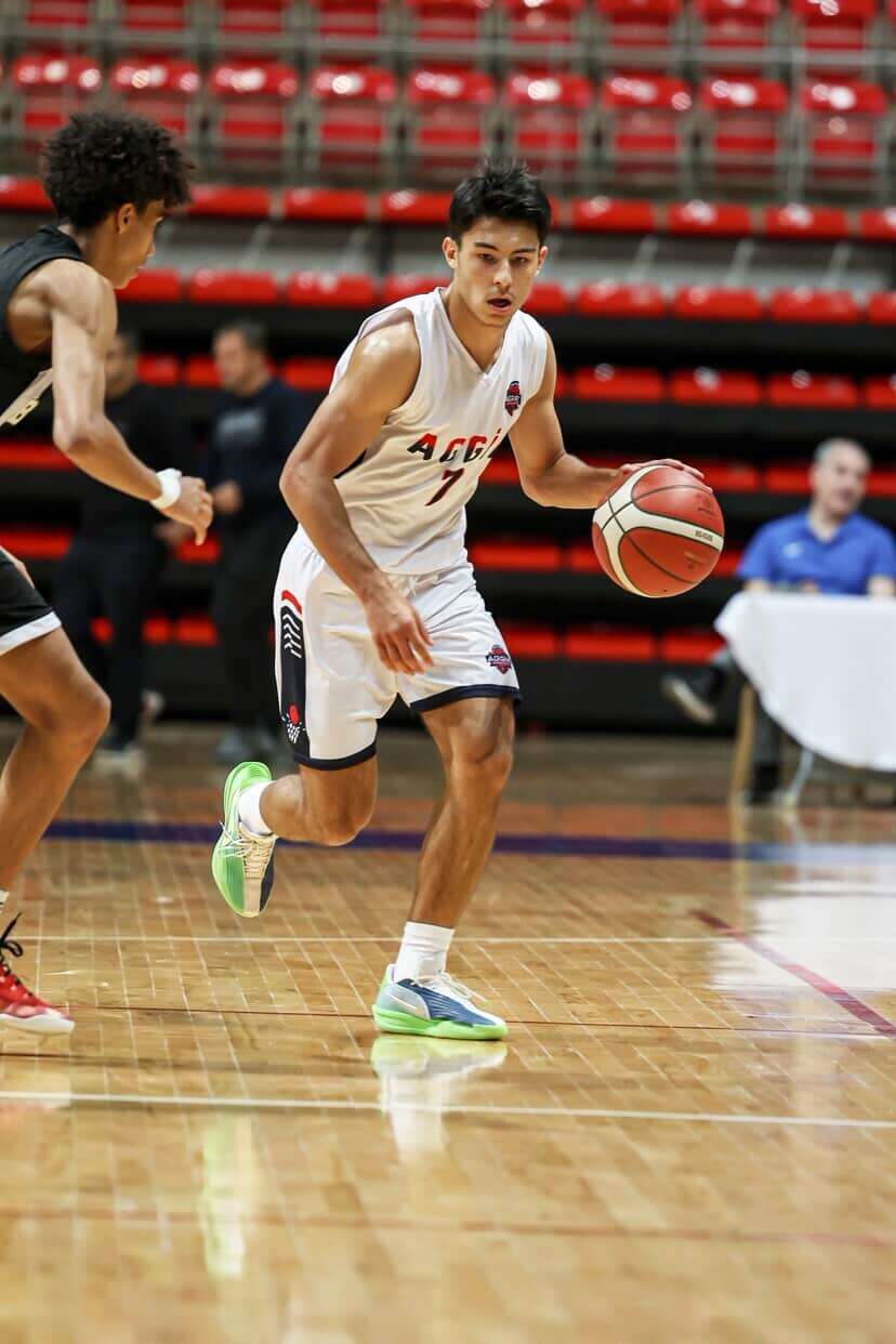 konyadaki-u16-soleninde-yildizlasti-basketbolun-yeni-cevheri-goz-kamastirdi