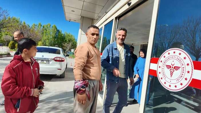kurban-keserken-az-kalsin-kolundan-oluyordu