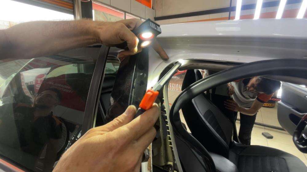 konyada-2015-model-diye-satilan-aracin-onu-baska-otomobilden-cikti