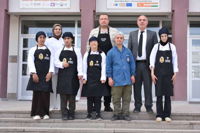 konyada-bu-liseden-mezun-olan-ozel-ogrenciler-meslek-sahibi-oluyor