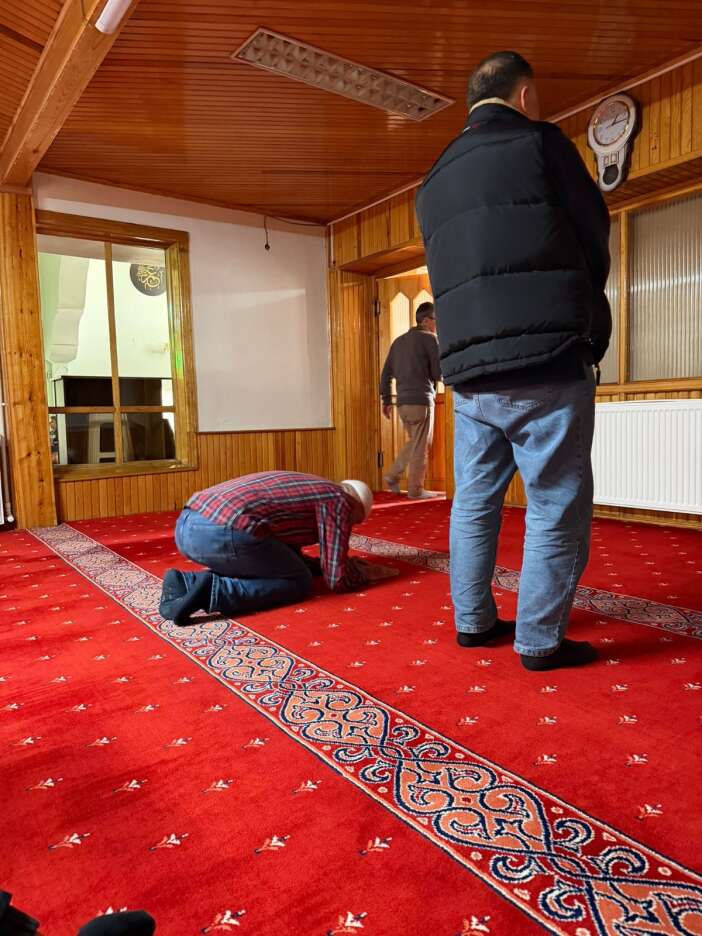 konyanin-kiblesinden-iceri-girilen-camisi-752-yildir-ayakta