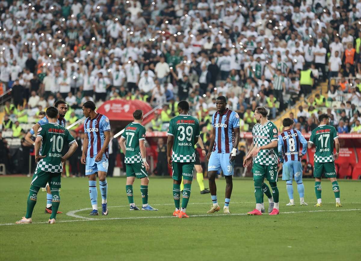 konyaspor-maci-sonrasi-trabzonspora-yarim-milyonu-asan-ceza