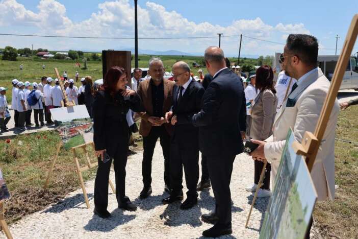 konyadaki-dunyanin-ilk-havuzunda-anlamli-bir-bulusma-yapildi