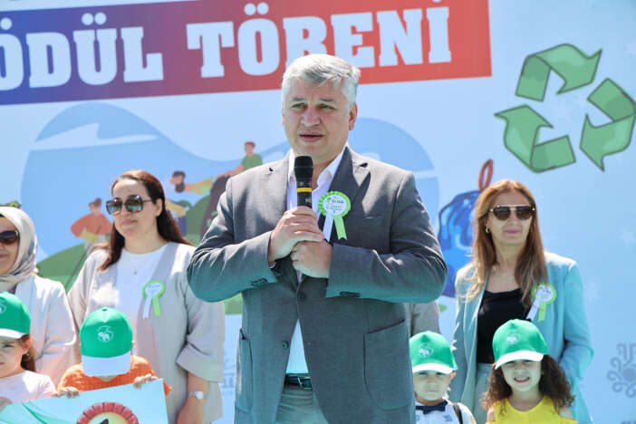 konyadaki-odullu-yarisma-206-bin-kilo-atigi-geri-donusume-kazandirdi