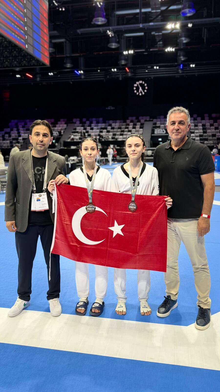 avrupada-konyayi-gururlandiran-tekvandoculara-baskan-altaydan-tebrik