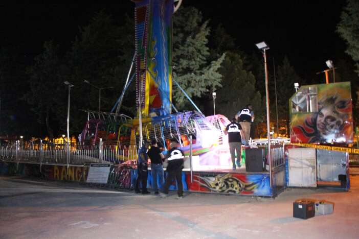 lunaparkta-feci-olum-eglence-aracinin-carptigi-burak-kirikci-hayatini-kaybetti
