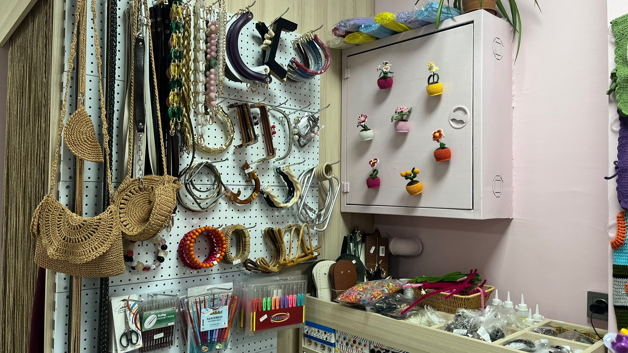 konyanin-sicacik-bulusma-noktasi-mila-craft-orgu-kafe-konya-orgu-cafe