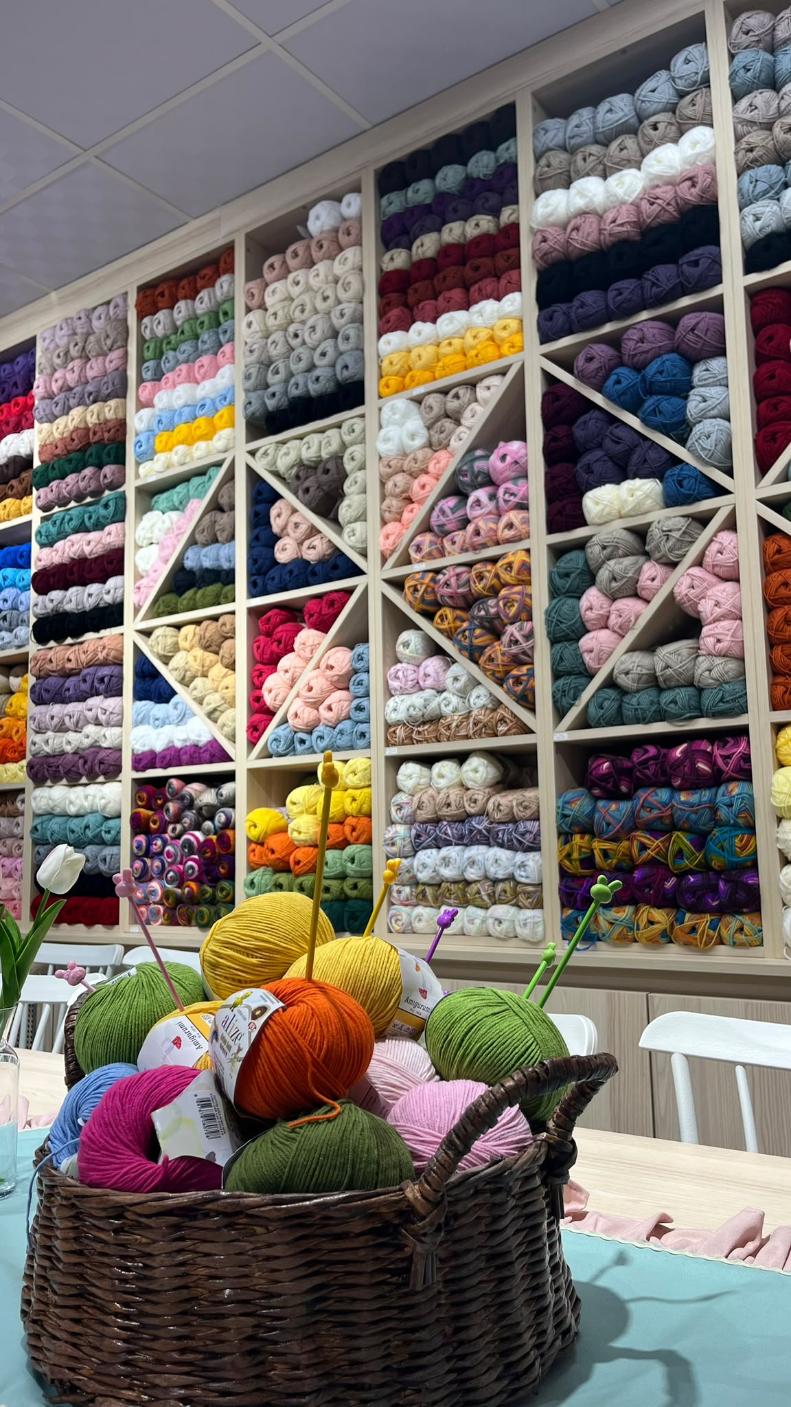 konyanin-sicacik-bulusma-noktasi-mila-craft-orgu-kafe-konya-orgu-cafe