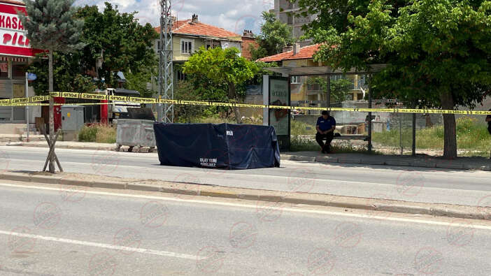 konyada-suv-tipi-aracin-carptigi-yaya-aysenur-can-hayatini-kaybetti