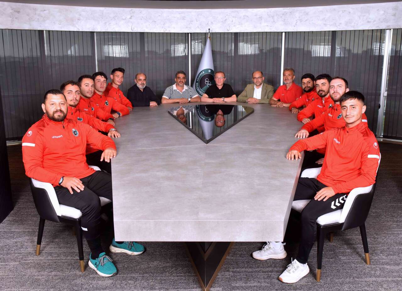 konya-futbolunun-gelecegi-karatayda-sekilleniyor