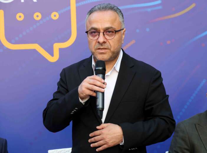 baskan-kilca-konyalilarin-sorularini-cevaplamaya-devam-ediyor