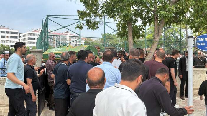 konyada-bir-ailenin-yok-oldugu-olay-3-cocuk-annesi-kadin-topraga-verildi