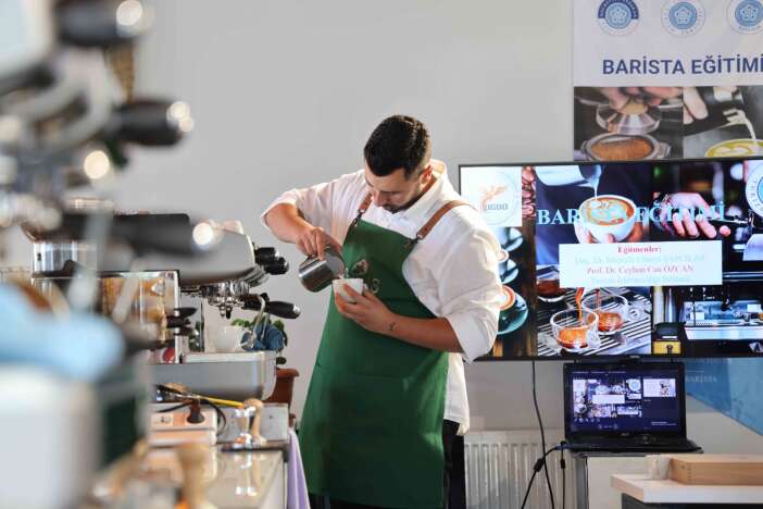 konyada-kahveyle-kariyer-yolu-barista-egitimi-basliyor