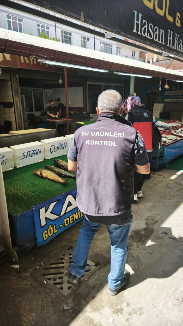 konyanin-denizinde-kacak-avcilara-nefes-aldirilmiyor-filika-ve-aglara-el-konuldu