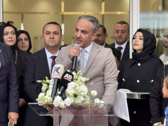 meramda-yeni-donem-ozboyaci-altinin-6