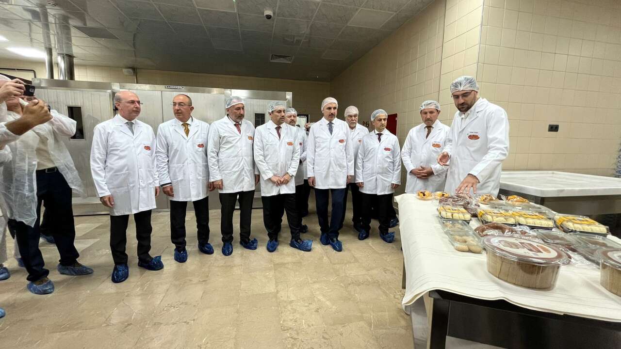 konyaya-yeni-halk-ekmek-fabrikasi-250-milyonluk-dev-yatirim-hizmete-girdi