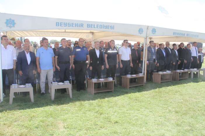 konyanin-denizinde-3-aylik-sessizlik-bitti-balikcilar-vira-bismillah-dedi
