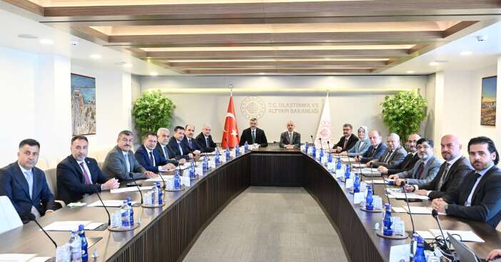 baskentte-konya-trafigi-4-bakanla-yeni-yatirimlar-ele-alindi