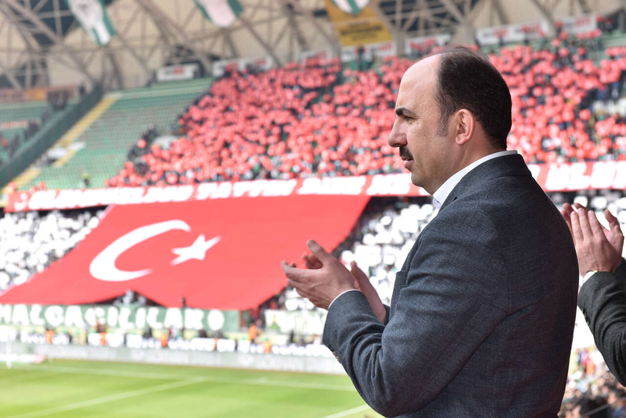 baskan-altaydan-konyalilara-milli-mac-cagrisi-evlerimizde-izleyecegiz
