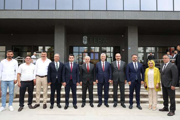 ticaret-bakanindan-konyanin-en-buyuk-genclik-kampusune-ziyaret