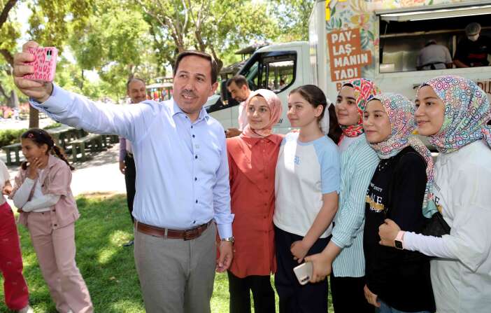 konyada-bir-atik-cok-sey-degistirdi-47-bin-kiloyu-gecen-geri-donusum-odul-getirdi