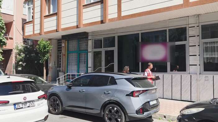 anaokulunda-cocuklara-siddet-cubukla-darp-anlari-kamerada
