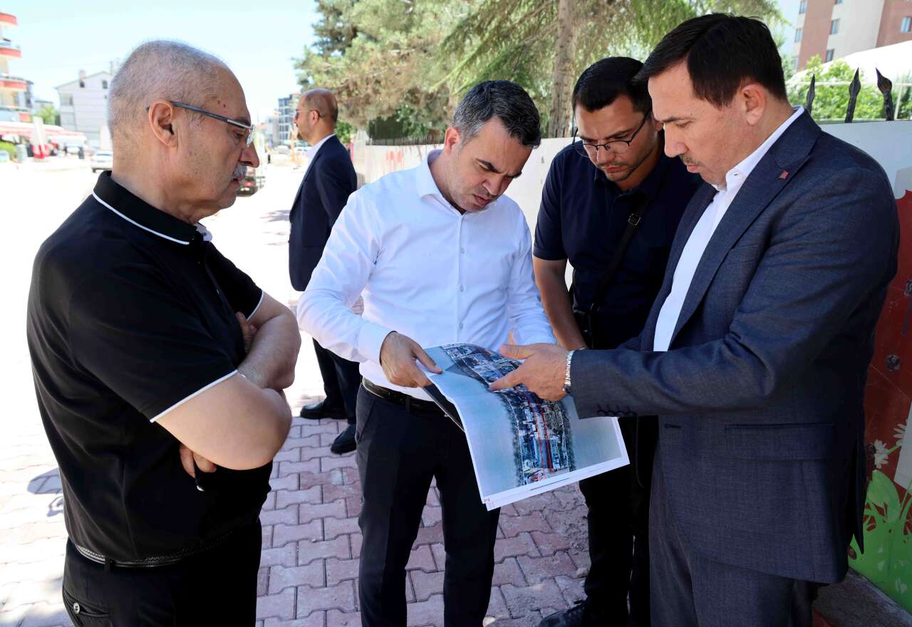 konya-karatayda-2-kilometrelik-cadde-yenileniyor