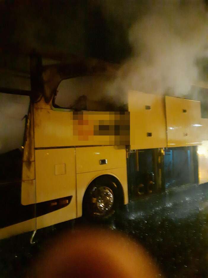konya-yolunda-yolcu-otobusu-alev-alev-yandi-20-yolcu-olumden-dondu