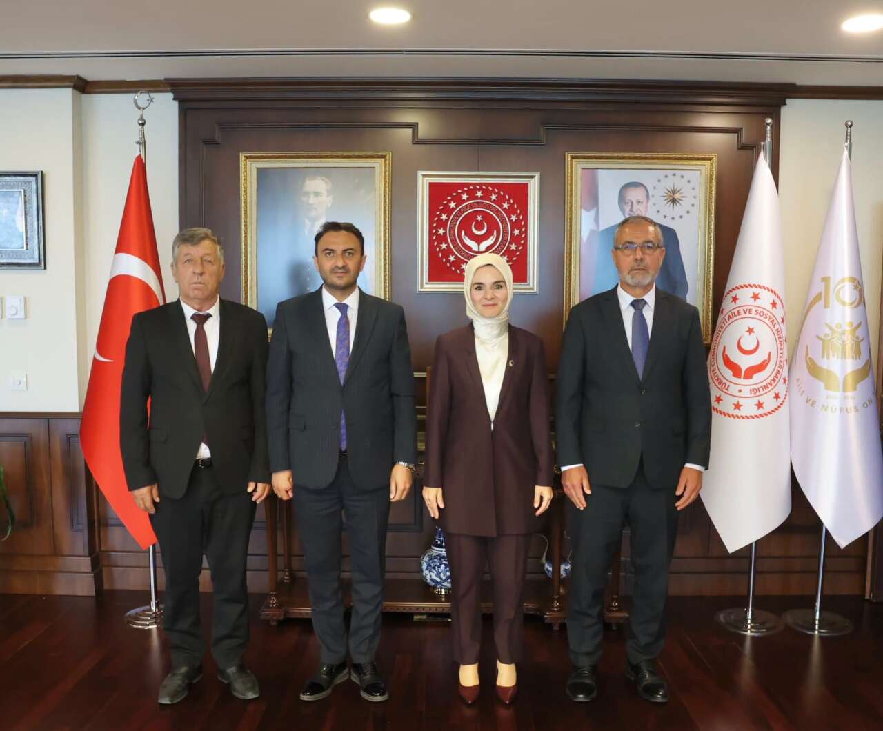 bakanlikta-konya-zirvesi-ilcenin-ihtiyaclari-masaya-yatirildi